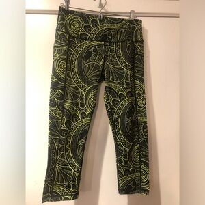 CVG Neon Zynergy medium capris